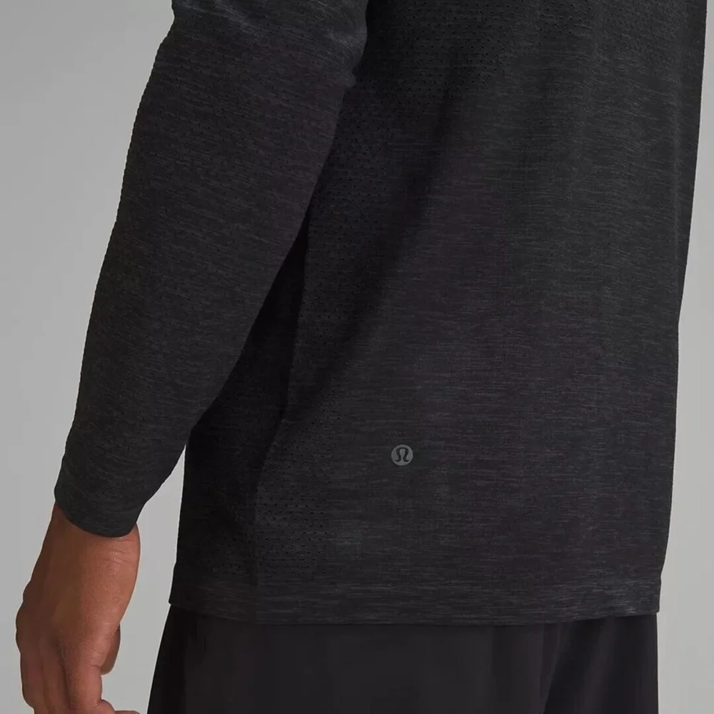 Lululemon Metal Vent Tech Midweight Half Zip